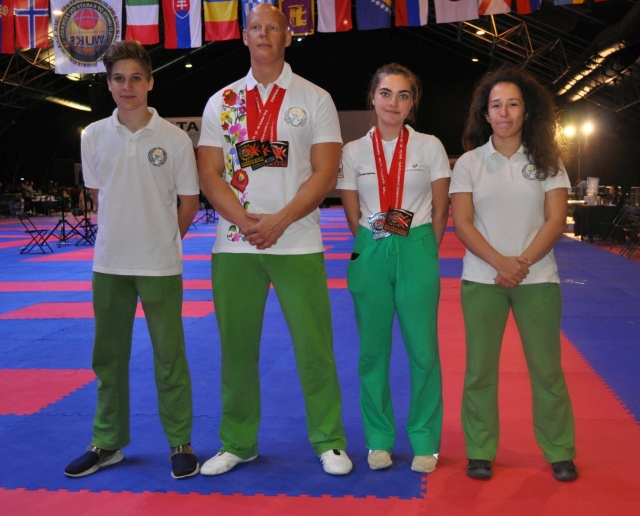 SZAC Karate SE versenyzői: Topolyai Máté - Pénzes Tamás - Szántai Luca - Dudás Éva